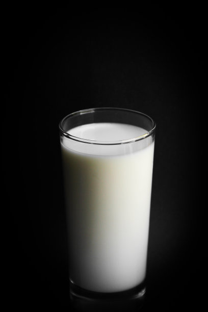 杯牛奶图片下载