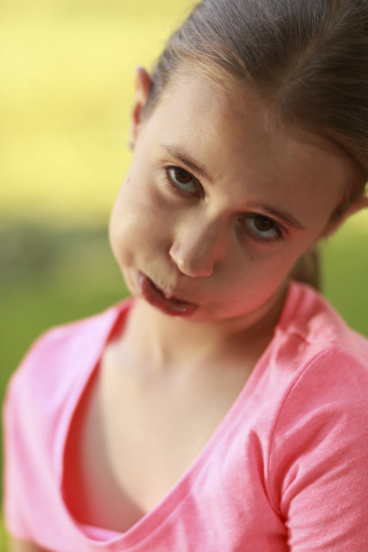 小女孩想要什么图片下载