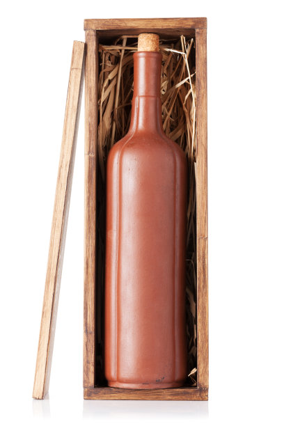 酒瓶图片下载