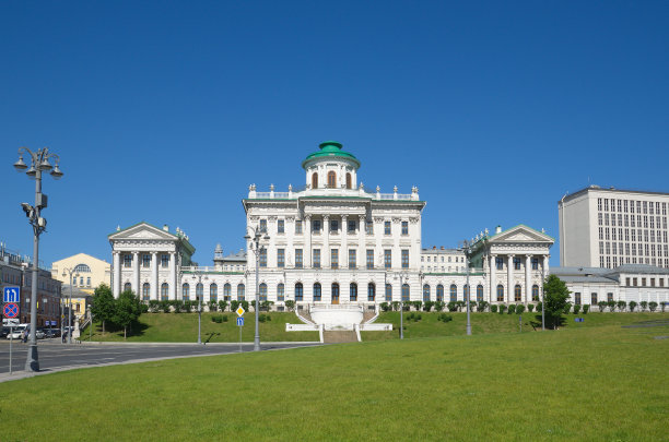 俄罗斯莫斯科的帕什科夫别墅图片下载