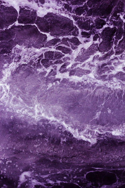 抽象的紫色背景白色纹理，海浪，泡沫和泡沫在高潮和冲浪，图案图片下载