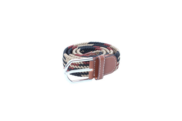 腰带上孤立的白色背景图片下载