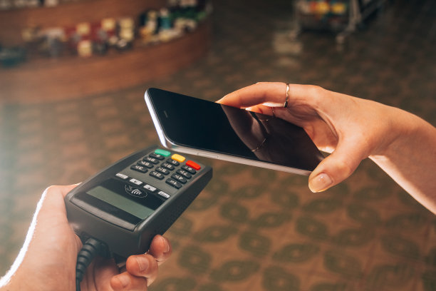 通过无线协议的NFC智能手机支付图片下载