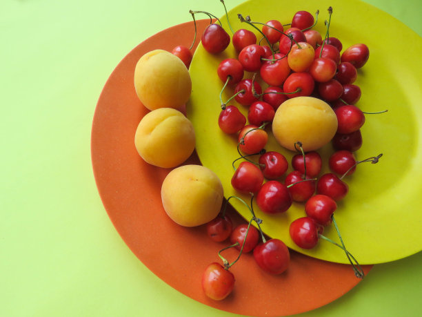 杏子和樱桃图片下载