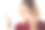 美丽和化妆概念-特写图片美丽的女人用刷子涂抹粉底霜。孤立在白色图片下载