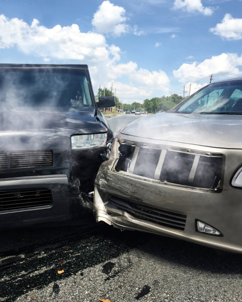 汽车事故图片下载