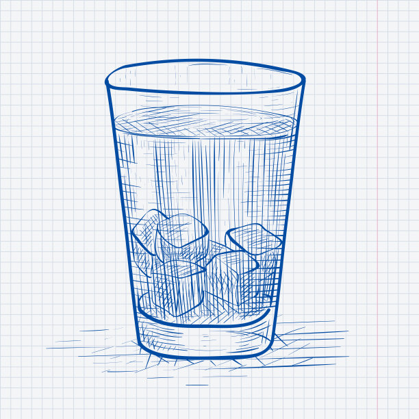 装有苏打水和冰块的玻璃杯。蓝色手绘素描在横格纸背景图片下载