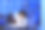工作到很晚的中年非洲妇女图片下载
