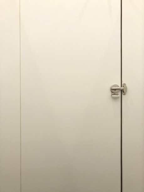 卫生间的不锈钢门把手图片下载