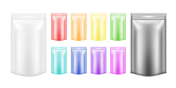 白色和彩色空塑料包装带拉链。用于食品或饮料的空白铝箔袋图片下载