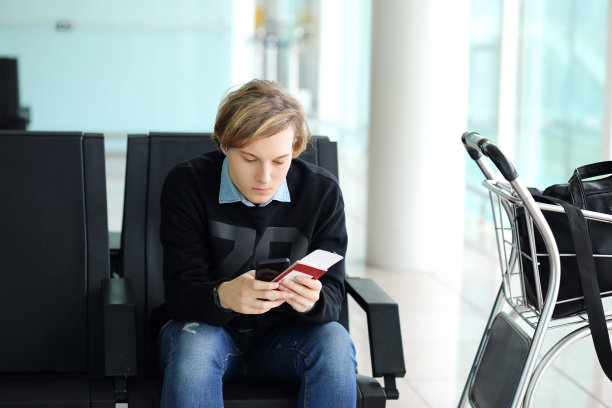 在机场等待图片下载