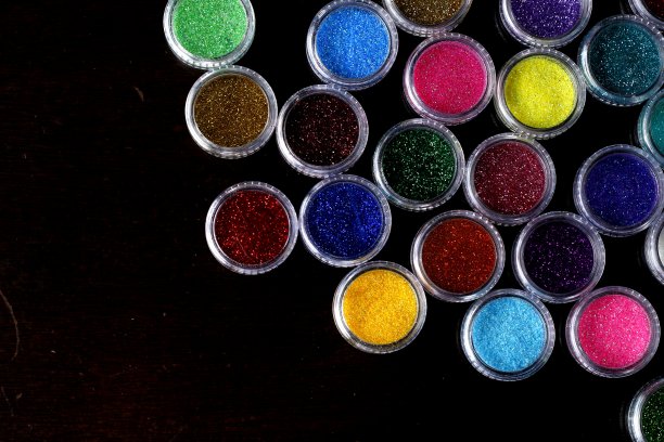 各色指甲油亮片图片下载