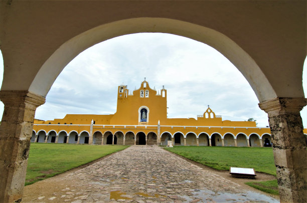 墨西哥伊扎马的圣安东尼奥德帕多瓦修道院图片下载