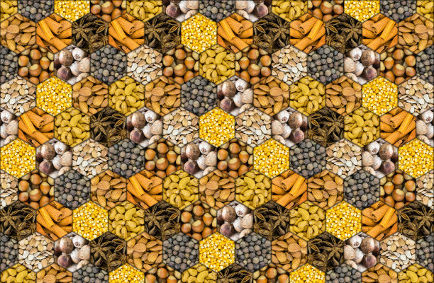 马赛克香料，黑色和芬芳的胡椒棒，肉桂和八角，整个坚果杏仁榛子画布无尽的全景图片下载