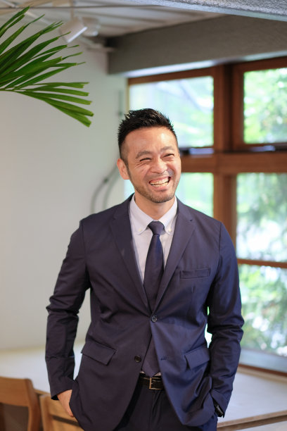 四十岁商人的肖像图片下载