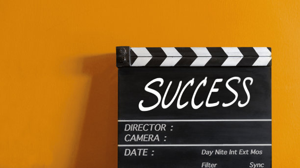 在拍板上成功的文本标题图片下载