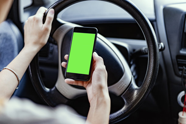 这是汽车应用的完美显示图片下载