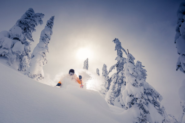 粉滑雪图片下载