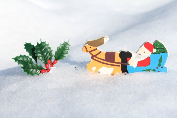 圣诞节的背景。圣诞老人驾着雪橇。图片下载