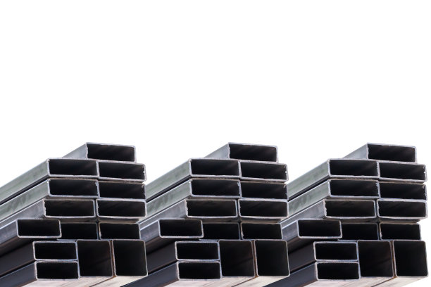 钢矩形管或钢箱施工隔离在白色背景上图片下载
