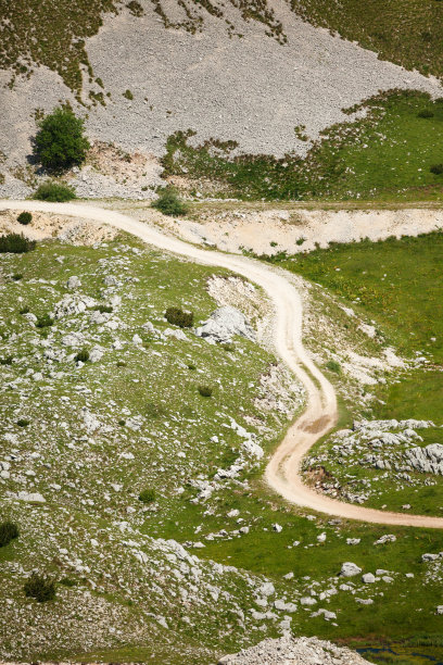 山路,太。“泽伦戈拉”，波斯尼亚和黑塞哥维那图片下载