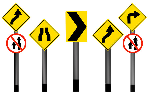 收集交通标志隔离在白色背景图片下载