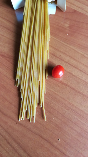 意大利面条e番茄汤图片下载