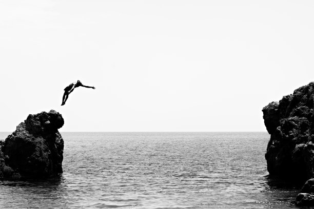 在空中跳舞图片下载