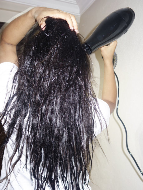 从根部健康护发的小贴士图片下载