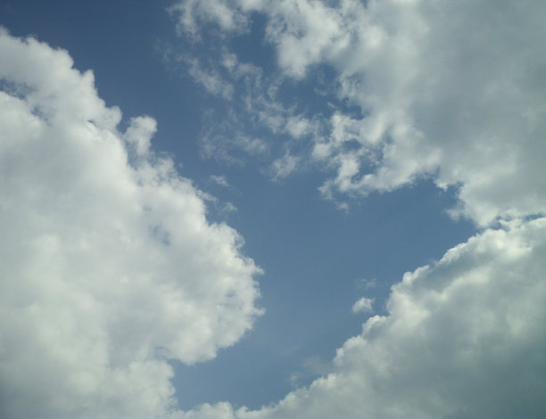 一流的云突然图片下载