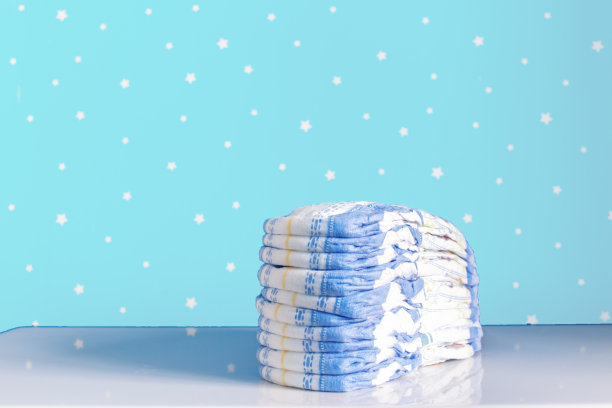 一包婴儿尿布图片下载