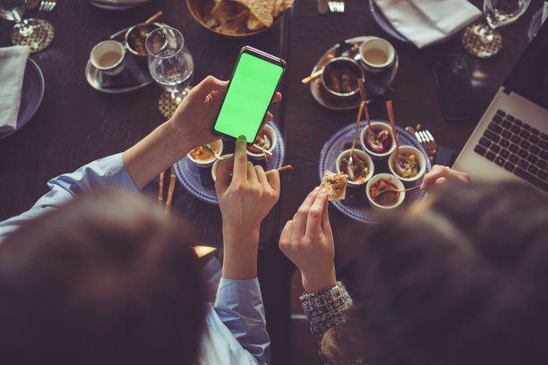 午餐时间用智能手机图片下载