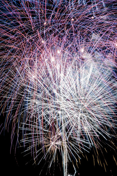 放大的日本烟花图片下载