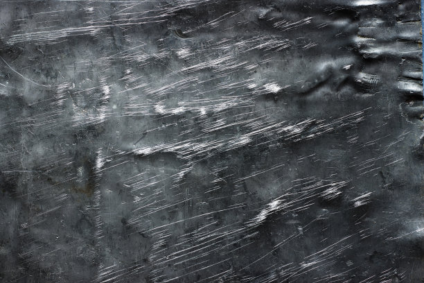 皱巴巴的金属质感，背景是旧铁图片下载