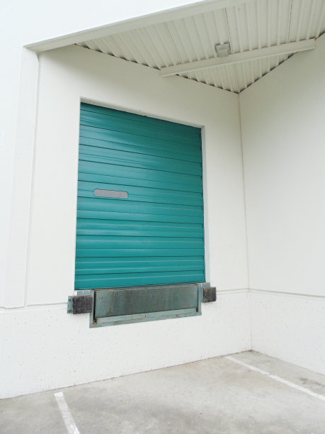 仓库的装货码头图片下载