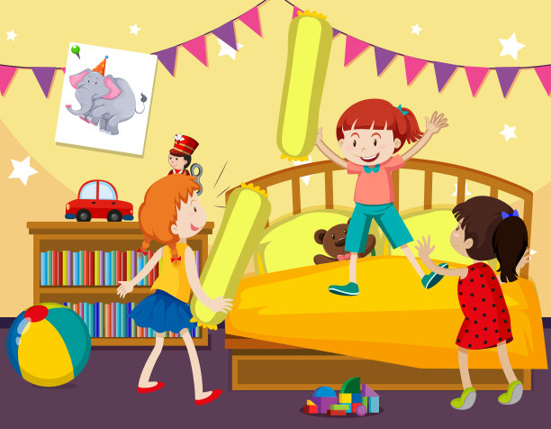 孩子们在卧室里玩枕头大战图片下载