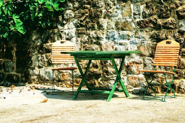 的地方有两个图片下载