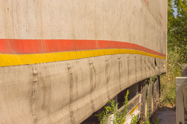 TIR集装箱-运输细节(Pesaro，意大利，欧洲)图片下载