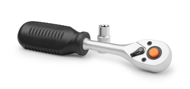 套筒扳手隔离在白色上图片下载