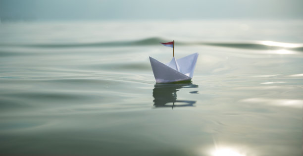 纸船全景图片下载