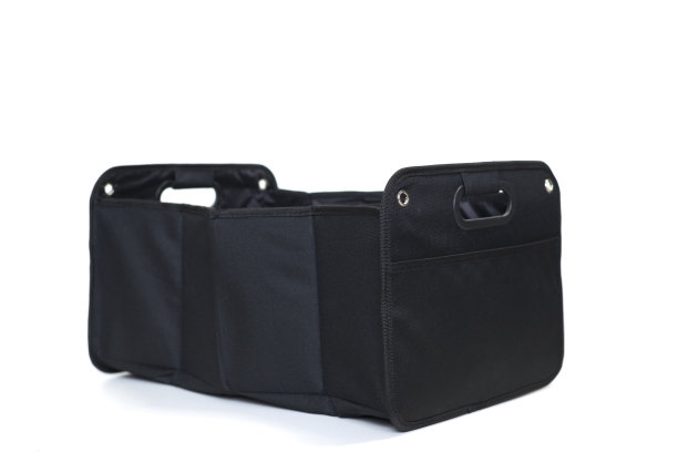 绝缘的食品递送袋篮子隔离上白，近图片下载