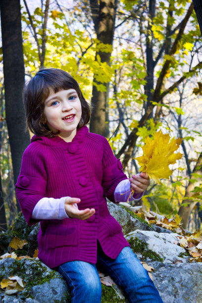 可爱的小女孩图片下载