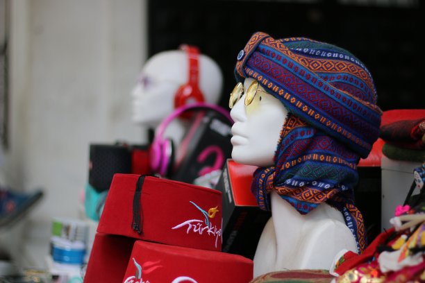 塑料的女人图片下载