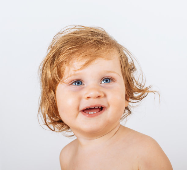 15个月大的蓝眼睛宝宝的照片图片下载