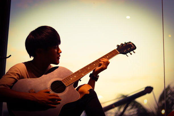 唱一首歌图片下载