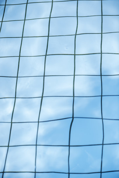 游泳池里扭曲的线条图片下载