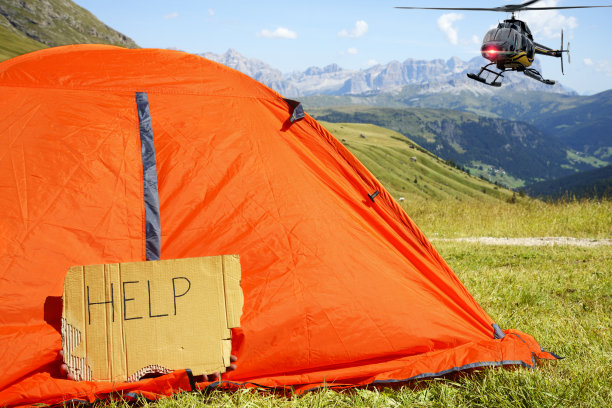 直升机山区救援图片下载