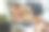 近距离女人在网上订购食物通过互联网概念订购食物图片下载