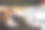 夹在虎钳里的木头是用狐尾锯的图片下载