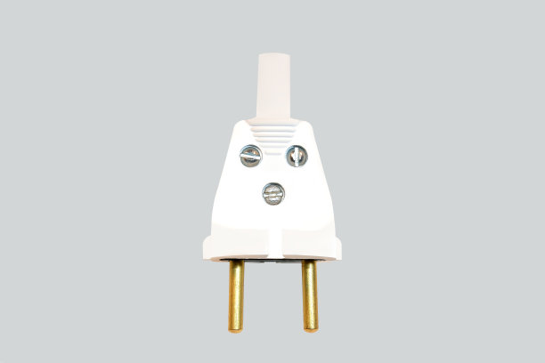 电源插头隔离在灰色背景上图片下载